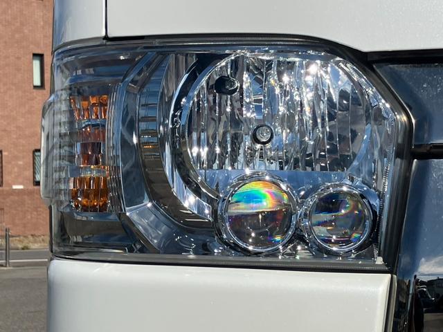 ハイエースバン スーパーＧＬ　ダークプライムＩＩ　４ＷＤ／寒冷地仕様／ナビＴＶ／バックカメラ／ＥＴＣ／パノラミックビューモニター／デジタルインナーミラー／フロントスポイラー／１６ｉｎアルミ／シートカバー／ＬＥＤヘッドライト／床張りキット／ベッドキット（25枚目）
