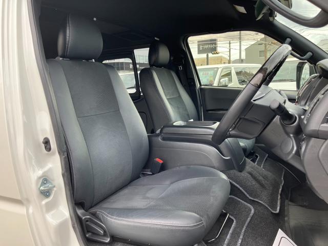 ハイエースバン スーパーGL ダークプライムII 4WD/ナビTV/Bカメラ/ETC/スマートキー/AC100V電源/セーフティセンス/15インチアルミ/LEDヘッドライト/フォグライト/リア小窓付きスライドドア/クリアランスソナー/オートハイビーム(18枚目)