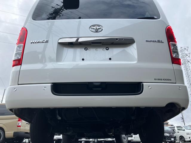 ハイエースバン スーパーGL ダークプライムII 4WD/ナビTV/Bカメラ/ETC/スマートキー/AC100V電源/セーフティセンス/15インチアルミ/LEDヘッドライト/フォグライト/リア小窓付きスライドドア/クリアランスソナー/オートハイビーム(40枚目)