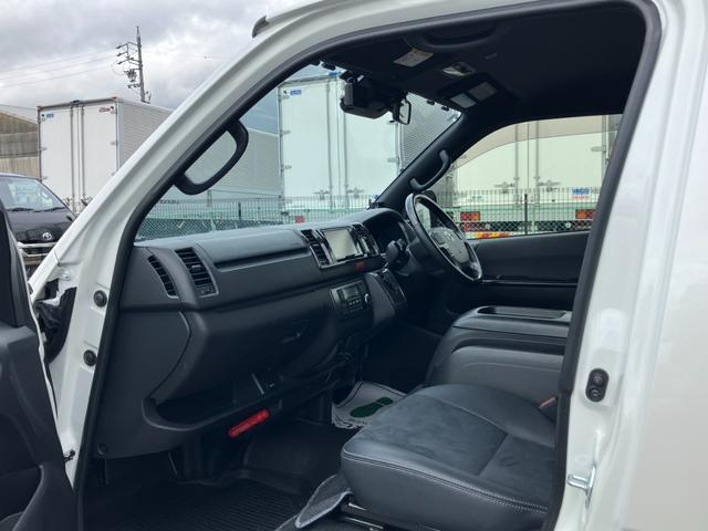 ハイエースバン スーパーGL ダークプライムII 4WD/ナビTV/Bカメラ/ETC/スマートキー/AC100V電源/セーフティセンス/15インチアルミ/LEDヘッドライト/フォグライト/リア小窓付きスライドドア/クリアランスソナー/オートハイビーム(45枚目)