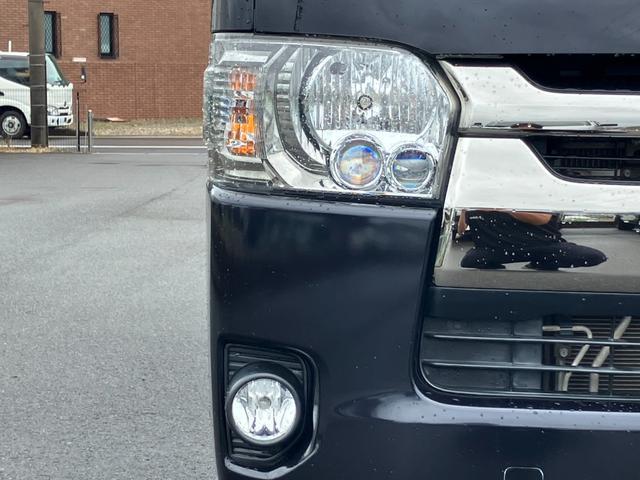 ハイエースバン スーパーGL ダークプライム ナビTV/バックカメラ/ETC/フリップダウンモニター/トヨタセーフティーセンス/レーンデパーチャーアラート/オートハイビーム/LEDヘッドライト/AC100V電源/スマートキー/ベッドキット(13枚目)