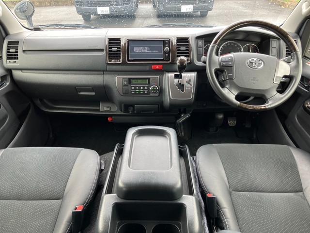 ハイエースバン スーパーGL ダークプライム ナビTV/バックカメラ/ETC/フリップダウンモニター/トヨタセーフティーセンス/レーンデパーチャーアラート/オートハイビーム/LEDヘッドライト/AC100V電源/スマートキー/ベッドキット(15枚目)