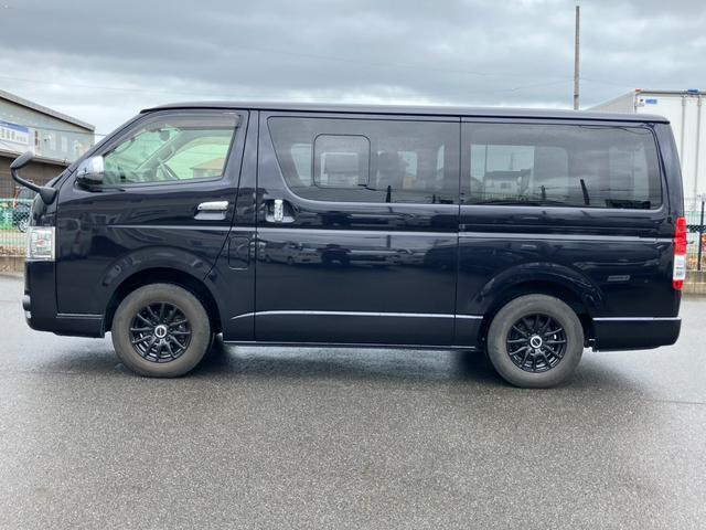 ハイエースバン スーパーGL ダークプライム ナビTV/バックカメラ/ETC/フリップダウンモニター/トヨタセーフティーセンス/レーンデパーチャーアラート/オートハイビーム/LEDヘッドライト/AC100V電源/スマートキー/ベッドキット(25枚目)