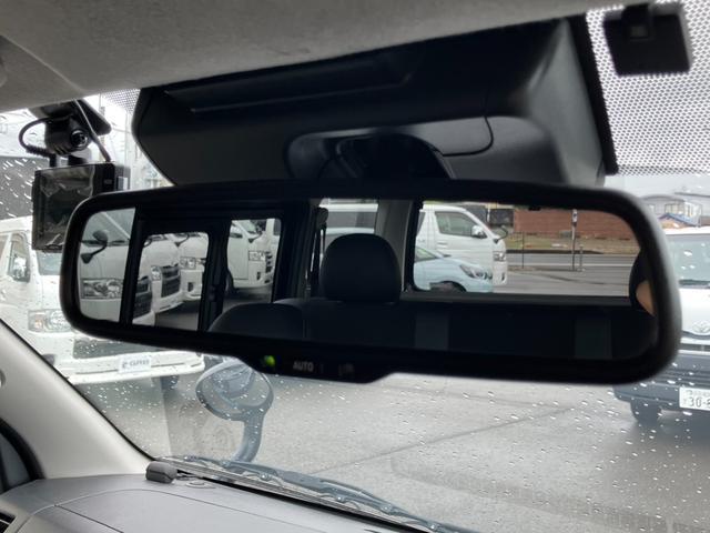 ハイエースバン スーパーGL ダークプライム ナビTV/バックカメラ/ETC/フリップダウンモニター/トヨタセーフティーセンス/レーンデパーチャーアラート/オートハイビーム/LEDヘッドライト/AC100V電源/スマートキー/ベッドキット(48枚目)