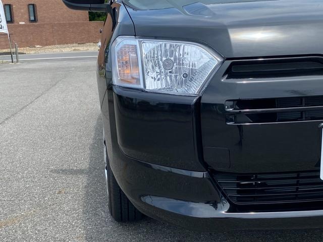 プロボックス ハイブリッドＦ　登録済未使用車／バックモニター／トヨタセーフティーセンス／ＡＣ１００Ｖ電源／ダブルエアバック／オートハイビーム／レーンキーピング／トラクションコントロール／キーレスエントリー／電動格納ドアミラー（13枚目）