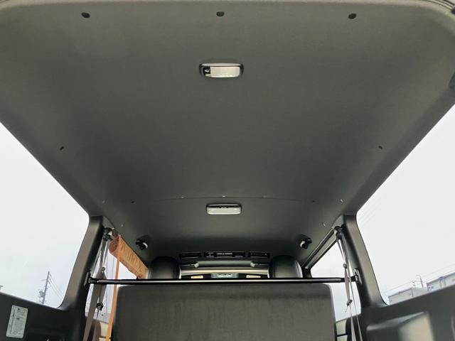 ハイエースバン スーパーGL ダークプライムII 4WD/1オーナー/Kenwoodフローティングナビ/パノラミックビューM/ALPINE デジタルインナーミラー//両側パワースライドドア/クリアランスソナー/大型センターコンソール/センターカーテン(59枚目)