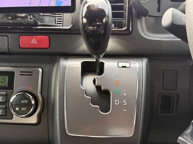 ハイエースバン スーパーGL ダークプライムII 1オーナ/フローティングナビ/Bカメラ/全方位カメラ//デジタルインナM/両側電動スライド/16inAW/ベッド(54枚目)