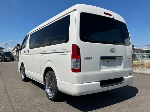 ハイエースバン ロングワイドスーパーGL ダークプライムII 1オーナー/ナビTV/Bカメラ/パノラミックビューM/デジタルインナーミラー/両側電動スライドドア/モデリスタフロントスポイラー/17インチAW/LEDヘッドライト/LEDフォグ(12枚目)