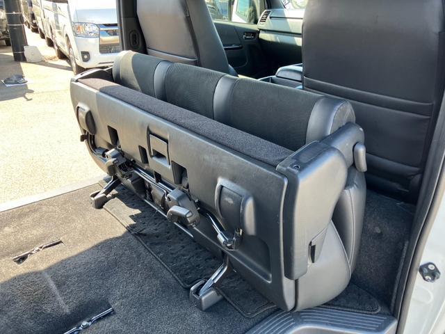 ハイエースバン ロングワイドスーパーGL ダークプライムII 1オーナー/ナビTV/Bカメラ/パノラミックビューM/デジタルインナーミラー/両側電動スライドドア/モデリスタフロントスポイラー/17インチAW/LEDヘッドライト/LEDフォグ(58枚目)