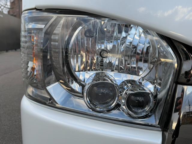 ハイエースバン スーパーGL ダークプライム 4WD/ALPINE BIGDA/ALPINEデジタルインナーミラー/ETC/ESSEXフロントスポイラー/サイドステップ/リアライナー/16inアルミ/ローダウン/LEDテール/ベッドキット(27枚目)