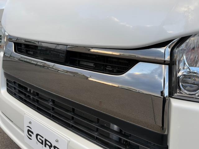 ハイエースバン スーパーGL ダークプライム 4WD/ALPINE BIGDA/ALPINEデジタルインナーミラー/ETC/ESSEXフロントスポイラー/サイドステップ/リアライナー/16inアルミ/ローダウン/LEDテール/ベッドキット(29枚目)