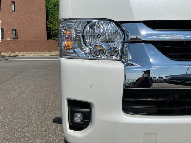 ハイエースワゴン グランドキャビン　ファインテックツアラー／登録済未使用車／ＡＬＰＩＮＥ　ＢＩＧＸ／ＨＤＭＩ／フリップダウンモニター／１０人乗り／デジタルインナＭ／パノラミックビューＭ／電動スライドドア／ＬＥＤフォグライト／スマートキー（2枚目）