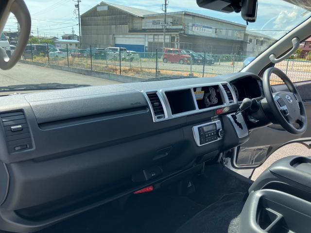 ハイエースワゴン グランドキャビン　ファインテックツアラー／登録済未使用車／ＡＬＰＩＮＥ　ＢＩＧＸ／ＨＤＭＩ／フリップダウンモニター／１０人乗り／デジタルインナＭ／パノラミックビューＭ／電動スライドドア／ＬＥＤフォグライト／スマートキー（47枚目）