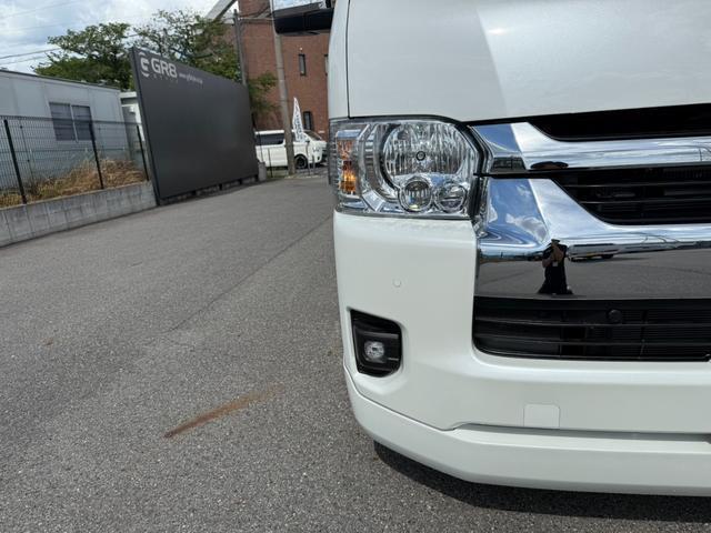 ハイエースワゴン ＧＬ　新車未登録／ＡＬＰＩＮＥ　ＢＩＧＸ／ＨＤＭＩ／フリップダウンモニター／ルーフスピーカー／パノラミックビューＭ／デジタルインナーＭ／パワースライドドア／ローダウン／フロントスポイラー／１６ｉｎアルミ（12枚目）