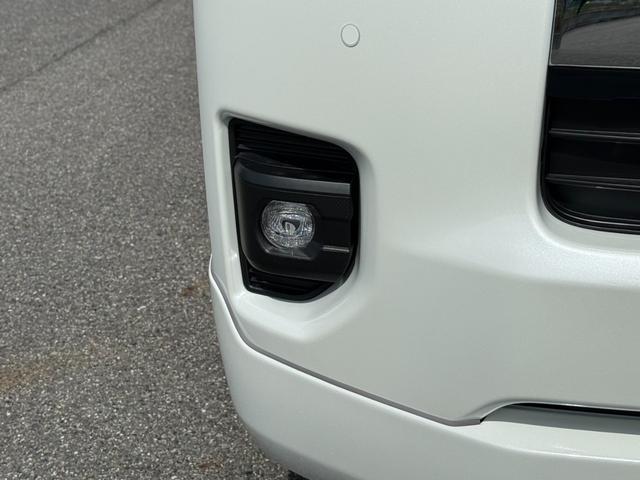 ハイエースワゴン ＧＬ　新車未登録／ＡＬＰＩＮＥ　ＢＩＧＸ／ＨＤＭＩ／フリップダウンモニター／ルーフスピーカー／パノラミックビューＭ／デジタルインナーＭ／パワースライドドア／ローダウン／フロントスポイラー／１６ｉｎアルミ（28枚目）