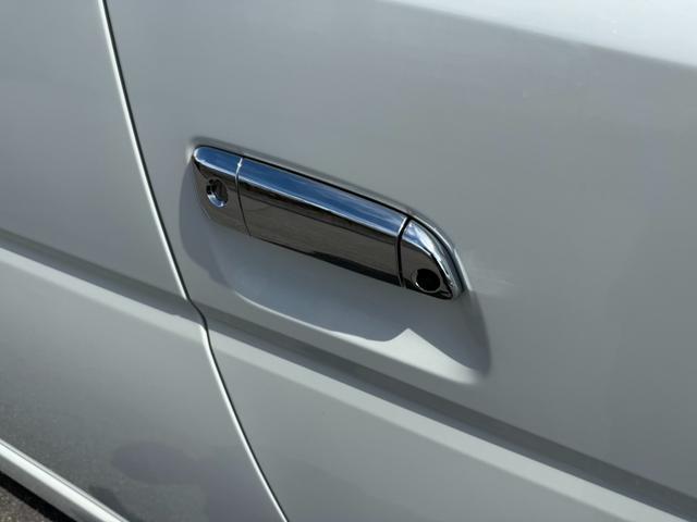 ハイエースワゴン ＧＬ　新車未登録／ＡＬＰＩＮＥ　ＢＩＧＸ／ＨＤＭＩ／フリップダウンモニター／ルーフスピーカー／パノラミックビューＭ／デジタルインナーＭ／パワースライドドア／ローダウン／フロントスポイラー／１６ｉｎアルミ（33枚目）