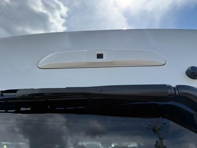 ハイエースワゴン ＧＬ　新車未登録／ＡＬＰＩＮＥ　ＢＩＧＸ／ＨＤＭＩ／フリップダウンモニター／ルーフスピーカー／パノラミックビューＭ／デジタルインナーＭ／パワースライドドア／ローダウン／フロントスポイラー／１６ｉｎアルミ（35枚目）