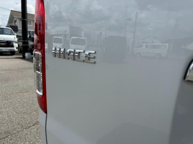 ハイエースワゴン ＧＬ　新車未登録／ＡＬＰＩＮＥ　ＢＩＧＸ／ＨＤＭＩ／フリップダウンモニター／ルーフスピーカー／パノラミックビューＭ／デジタルインナーＭ／パワースライドドア／ローダウン／フロントスポイラー／１６ｉｎアルミ（36枚目）