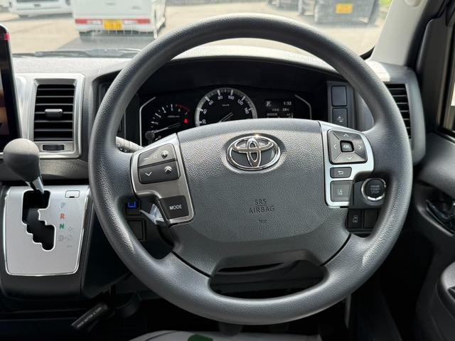 ハイエースワゴン ＧＬ　新車未登録／ＡＬＰＩＮＥ　ＢＩＧＸ／ＨＤＭＩ／フリップダウンモニター／ルーフスピーカー／パノラミックビューＭ／デジタルインナーＭ／パワースライドドア／ローダウン／フロントスポイラー／１６ｉｎアルミ（49枚目）