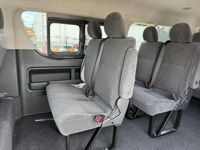 ハイエースワゴン ＧＬ　新車未登録／ＡＬＰＩＮＥ　ＢＩＧＸ／ＨＤＭＩ／フリップダウンモニター／ルーフスピーカー／パノラミックビューＭ／デジタルインナーＭ／パワースライドドア／ローダウン／フロントスポイラー／１６ｉｎアルミ（62枚目）