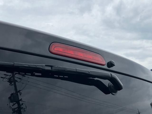 ハイエースバン スーパーGL ダークプライムII PanasonicフローティングナビTV/バックカメラ/ETC/AC100V電源/GR8センターコンソール/フロントスポイラー/16インチアルミホイール/LEDヘッドライト/トヨタセーフティーセンス(39枚目)