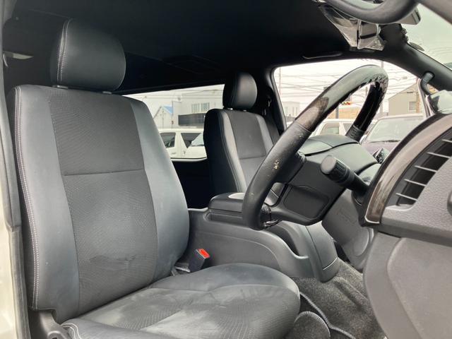 ハイエースバン スーパーGL ダークプライムII ナビTV/Bカメラ/ETC/両側パワースライドドア/ステアリングスイッチ/LEDヘッドライト/トヨタセーフティーセンス/スマートキ&プッシュスタート/Wエアバック/LEDルームランプ/新品ベッドキット(18枚目)