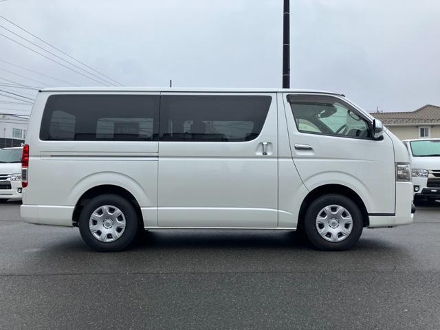 ハイエースバン スーパーGL ダークプライムII ナビTV/Bカメラ/ETC/両側パワースライドドア/ステアリングスイッチ/LEDヘッドライト/トヨタセーフティーセンス/スマートキ&プッシュスタート/Wエアバック/LEDルームランプ/新品ベッドキット(24枚目)