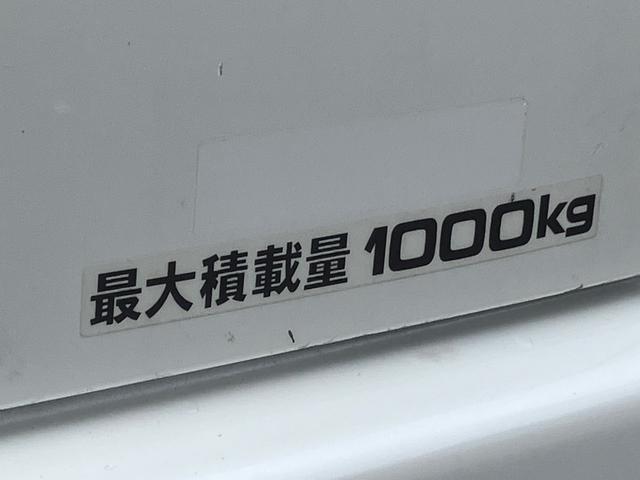 ハイエースバン スーパーGL ダークプライムII ナビTV/Bカメラ/ETC/両側パワースライドドア/ステアリングスイッチ/LEDヘッドライト/トヨタセーフティーセンス/スマートキ&プッシュスタート/Wエアバック/LEDルームランプ/新品ベッドキット(38枚目)