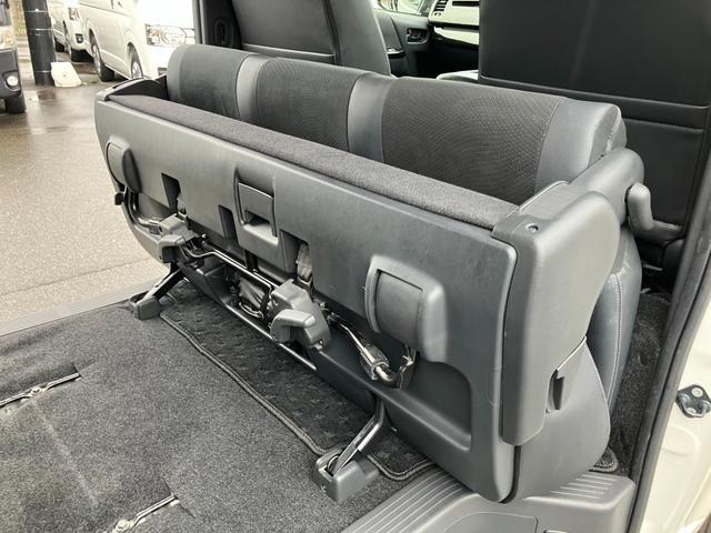 ハイエースバン スーパーGL ダークプライムII ナビTV/Bカメラ/ETC/両側パワースライドドア/ステアリングスイッチ/LEDヘッドライト/トヨタセーフティーセンス/スマートキ&プッシュスタート/Wエアバック/LEDルームランプ/新品ベッドキット(56枚目)