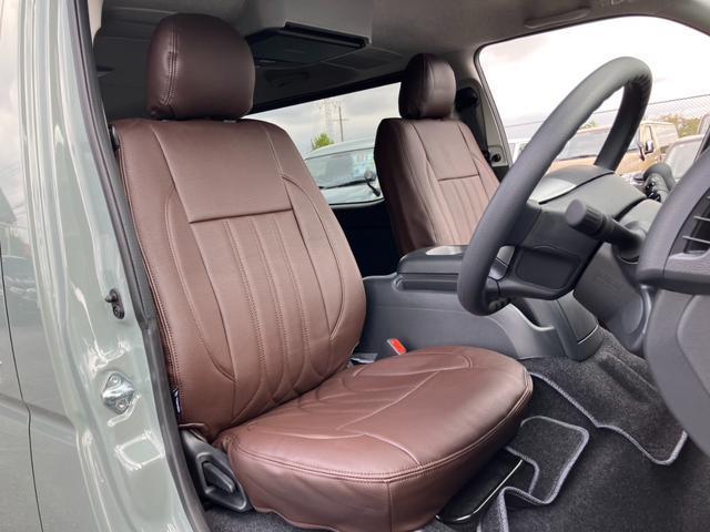 ハイエースバン ロングスーパーＧＬ　アースカラーパッケージ　新車未登録／ＡＬＰＩＮＥ　ＢＩＧＸ／ＨＤＭＩ／Ｂカメラ／フリップダウンモニター／デジタルインナーＭ／パノラミックビューＭ／両側電動スライドドア／クリアランスソナー／ＬＥＤヘッド（18枚目）