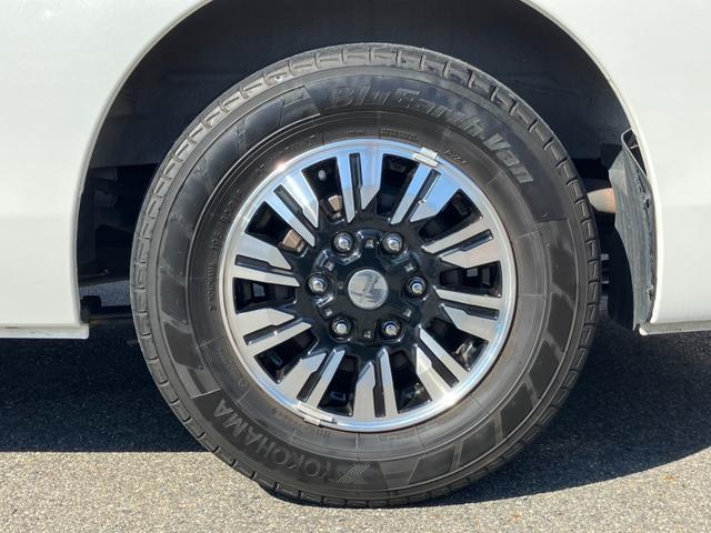 キャラバン ロングオーテック　パートタイム４ＷＤ／１オーナー／ＡＬＰＩＮＥ　ＢＩＧＸ／バックカメラ／アラウンドビューモニター／天吊モニター／インテリジェントルームミラー／パワースライドドア／オーテックエアロ／ベッドキット（24枚目）