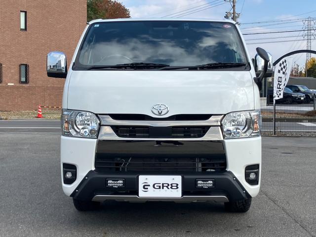 ハイエースバン スーパーＧＬ　ダークプライムＩＩ　１オーナー／ＰａｎａｓｏｎｉｃフローティングナビＴＶ／バックカメラ／パノラミックビューモニター／両側パワースライドドア／ＴＲＤフロントスポイラー／１６ｉｎアルミ／クリアランスソナー／ベッドキット（21枚目）