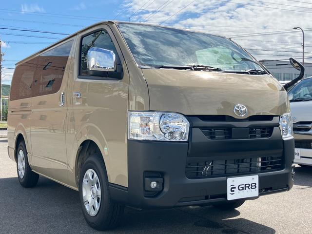 ハイエースバン ロングスーパーＧＬ　アースカラーパッケージ　未登録新車／４ＷＤ／両側パワースライドドア／パノラミックビューモニター／デジタルインナーミラー／クリアランスソナー／ＬＥＤヘッドライト／スマートキー／ＡＣ１００Ｖ電源（9枚目）