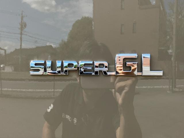 ハイエースバン ロングスーパーＧＬ　アースカラーパッケージ　未登録新車／４ＷＤ／両側パワースライドドア／パノラミックビューモニター／デジタルインナーミラー／クリアランスソナー／ＬＥＤヘッドライト／スマートキー／ＡＣ１００Ｖ電源（35枚目）