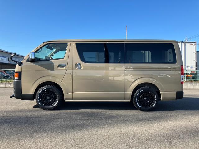 ハイエースバン ロングスーパーＧＬ　新車未登録／アースカラーＰＫＧ／ＡＬＰＩＮＥ　ＢＩＧＸ／ＨＤＭＩ／ＥＴＣ／Ｂカメラ／両側電動スライドドア／パノラミックビューＭ／デジタルインナーＭ／ＪＡＯＳバンパーガード／１６ｉｎＡＷ／ベッドキット（24枚目）