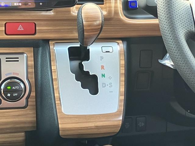 ハイエースバン ロングスーパーＧＬ　新車未登録／アースカラーＰＫＧ／ＡＬＰＩＮＥ　ＢＩＧＸ／ＨＤＭＩ／ＥＴＣ／Ｂカメラ／両側電動スライドドア／パノラミックビューＭ／デジタルインナーＭ／ＪＡＯＳバンパーガード／１６ｉｎＡＷ／ベッドキット（50枚目）