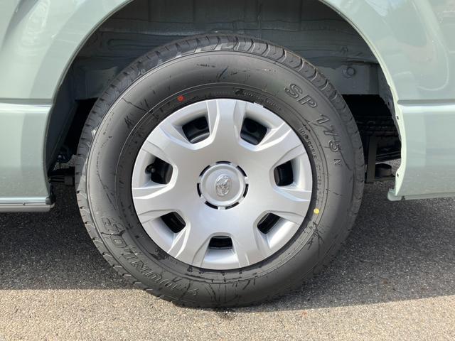 ハイエースバン ロングスーパーGL アースカラーパッケージ 登録済未使用車/寒冷地仕様/デジタルインナM/パノラミックビューM/両側電動スライドドア/クリアランスソナー/LEDヘッドライト/AC100V電源/20周年記念スカッフプレート(25枚目)