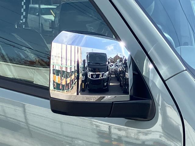 ハイエースバン ロングスーパーGL アースカラーパッケージ 登録済未使用車/寒冷地仕様/デジタルインナM/パノラミックビューM/両側電動スライドドア/クリアランスソナー/LEDヘッドライト/AC100V電源/20周年記念スカッフプレート(34枚目)