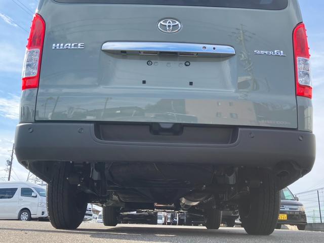 ハイエースバン ロングスーパーGL アースカラーパッケージ 登録済未使用車/寒冷地仕様/デジタルインナM/パノラミックビューM/両側電動スライドドア/クリアランスソナー/LEDヘッドライト/AC100V電源/20周年記念スカッフプレート(44枚目)