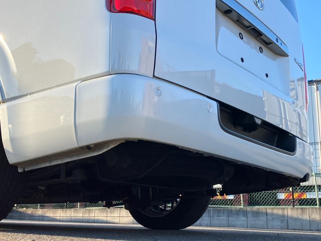 ハイエースバン スーパーＧＬ　ダークプライムＩＩ　１オーナー／ナビＴＶ／バックカメラ／ＥＴＣ／パノラミックビューモニター／デジタルインナーミラー／インナーブラックヘッドライト／フロントスポイラー／ＡＣ１００Ｖ電源／１８ｉｎアルミ／ベッドキット（43枚目）