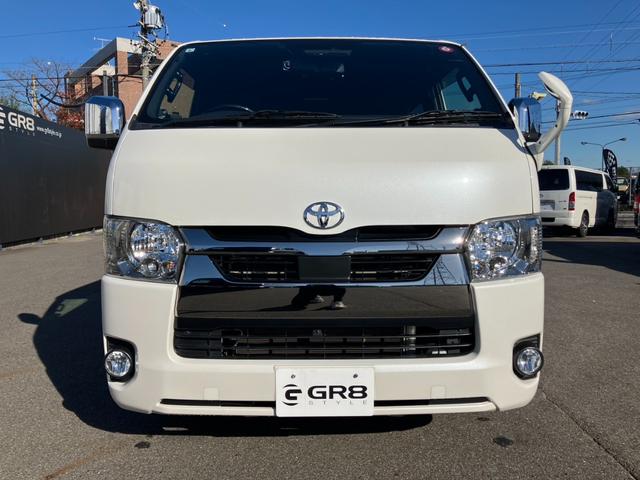 ハイエースバン スーパーGL ダークプライムII ナビTV/バックカメラ/ETC/両側パワースライドドア/17インチアルミ/ローダウン/大型コンソールボックス/デジタルインナーミラー/AC100V電源/トヨタセーフティーセンス/ベッドキット(21枚目)