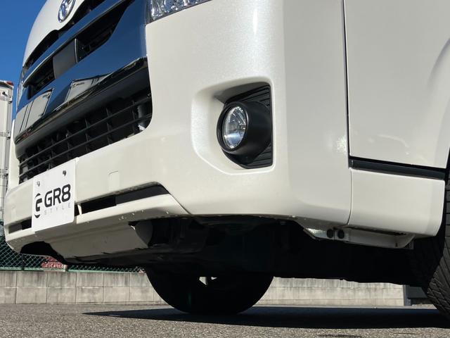 ハイエースバン スーパーGL ダークプライムII ナビTV/バックカメラ/ETC/両側パワースライドドア/17インチアルミ/ローダウン/大型コンソールボックス/デジタルインナーミラー/AC100V電源/トヨタセーフティーセンス/ベッドキット(31枚目)