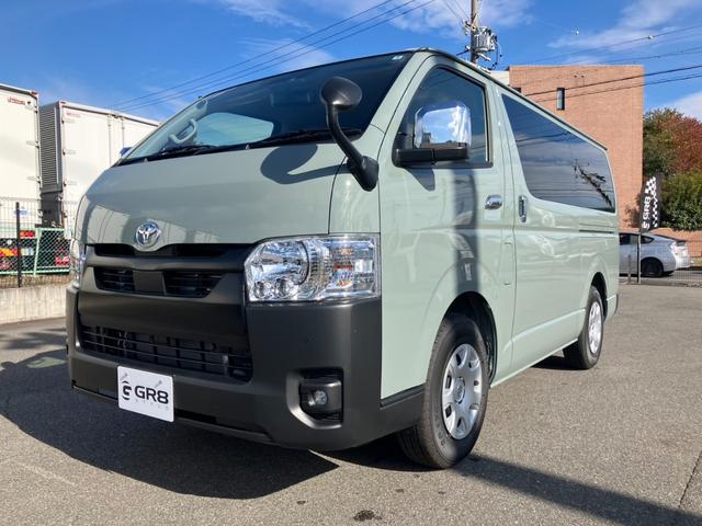 ハイエースバン ロングスーパーGL アースカラーパッケージ 1オーナー/デジタルインナーミラー/両側パワースライドドア/新品シートカバー/トヨタセーフティーセンス/AC100V電源/クリアランスソナー/LEDヘッドライト/Wエアバック(10枚目)