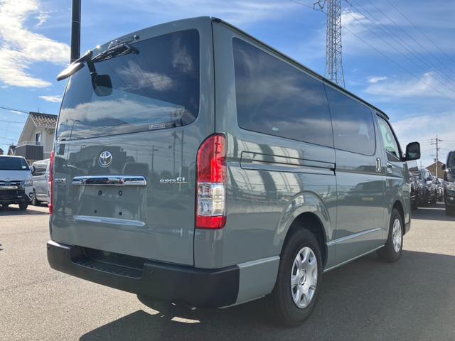 ハイエースバン ロングスーパーGL アースカラーパッケージ 1オーナー/デジタルインナーミラー/両側パワースライドドア/新品シートカバー/トヨタセーフティーセンス/AC100V電源/クリアランスソナー/LEDヘッドライト/Wエアバック(11枚目)