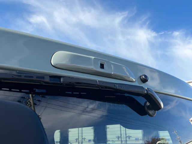 ハイエースバン ロングスーパーGL アースカラーパッケージ 1オーナー/デジタルインナーミラー/両側パワースライドドア/新品シートカバー/トヨタセーフティーセンス/AC100V電源/クリアランスソナー/LEDヘッドライト/Wエアバック(37枚目)