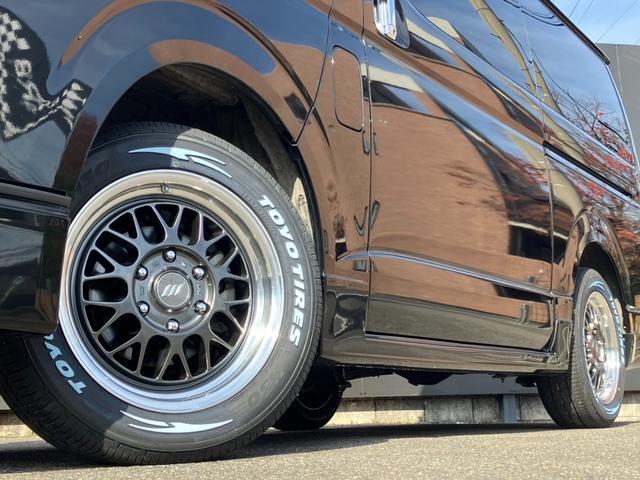 ハイエースバン スーパーGL ダークプライムII 4WD/1オーナー/ナビTV/バックカメラ/ETC/パノラミックビューモニター/モデリスタフルエアロ/17インチアルミ/LEDヘッドライト/カーゴマット/AC100V電源/カップホルダー(14枚目)