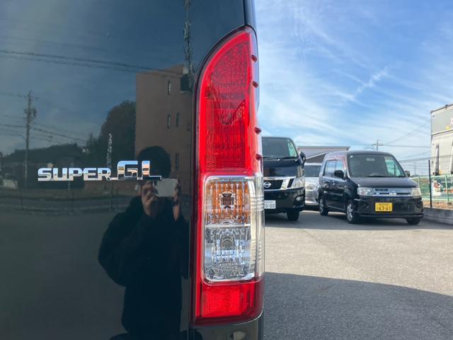 ハイエースバン スーパーGL ダークプライムII 4WD/1オーナー/ナビTV/バックカメラ/ETC/パノラミックビューモニター/モデリスタフルエアロ/17インチアルミ/LEDヘッドライト/カーゴマット/AC100V電源/カップホルダー(41枚目)