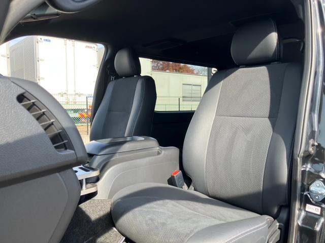 ハイエースバン スーパーGL ダークプライムII 4WD/1オーナー/ナビTV/バックカメラ/ETC/パノラミックビューモニター/モデリスタフルエアロ/17インチアルミ/LEDヘッドライト/カーゴマット/AC100V電源/カップホルダー(47枚目)