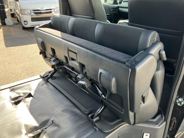 ハイエースバン スーパーGL ダークプライムII 4WD/1オーナー/ナビTV/バックカメラ/ETC/パノラミックビューモニター/モデリスタフルエアロ/17インチアルミ/LEDヘッドライト/カーゴマット/AC100V電源/カップホルダー(58枚目)