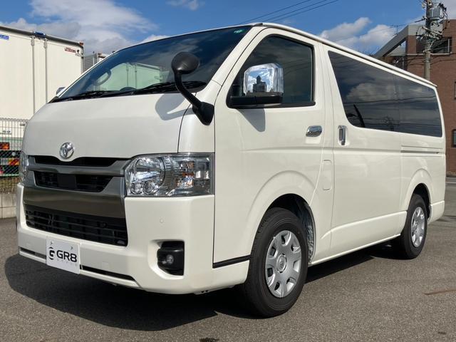 ハイエースバン ロングスーパーGL ダークプライムS 20thアニバーサリー/両側パワースライドドア/バックカメラ内臓デジタルインナーミラー/助手席エアバッグ/LEDヘッドライト/AC100Vアクセサリー/トヨタセーフティセンス/専用アブソーバー/(10枚目)